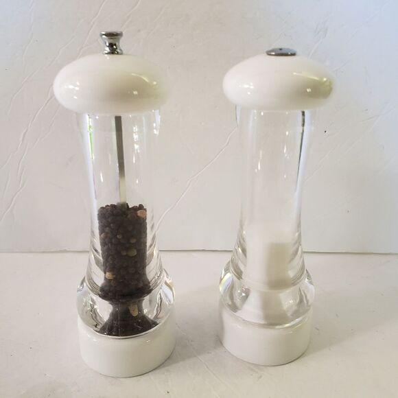 Acrylic Salt & Pepper Shakers - Picture 2 of 7